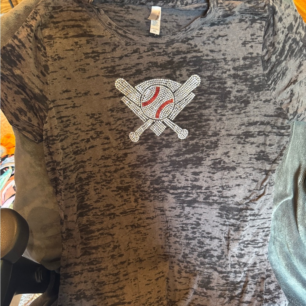 Gray Baseball Graphic T-Shirt